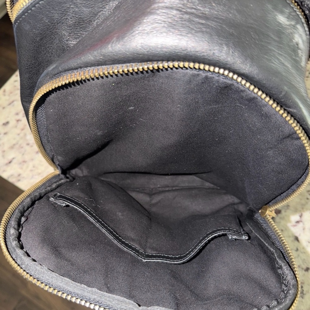 Wanderers Travel Co- The Noosa Backpack - Picture 4 of 6